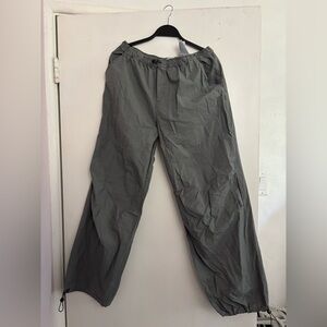 Zara Women's grey parachute pants